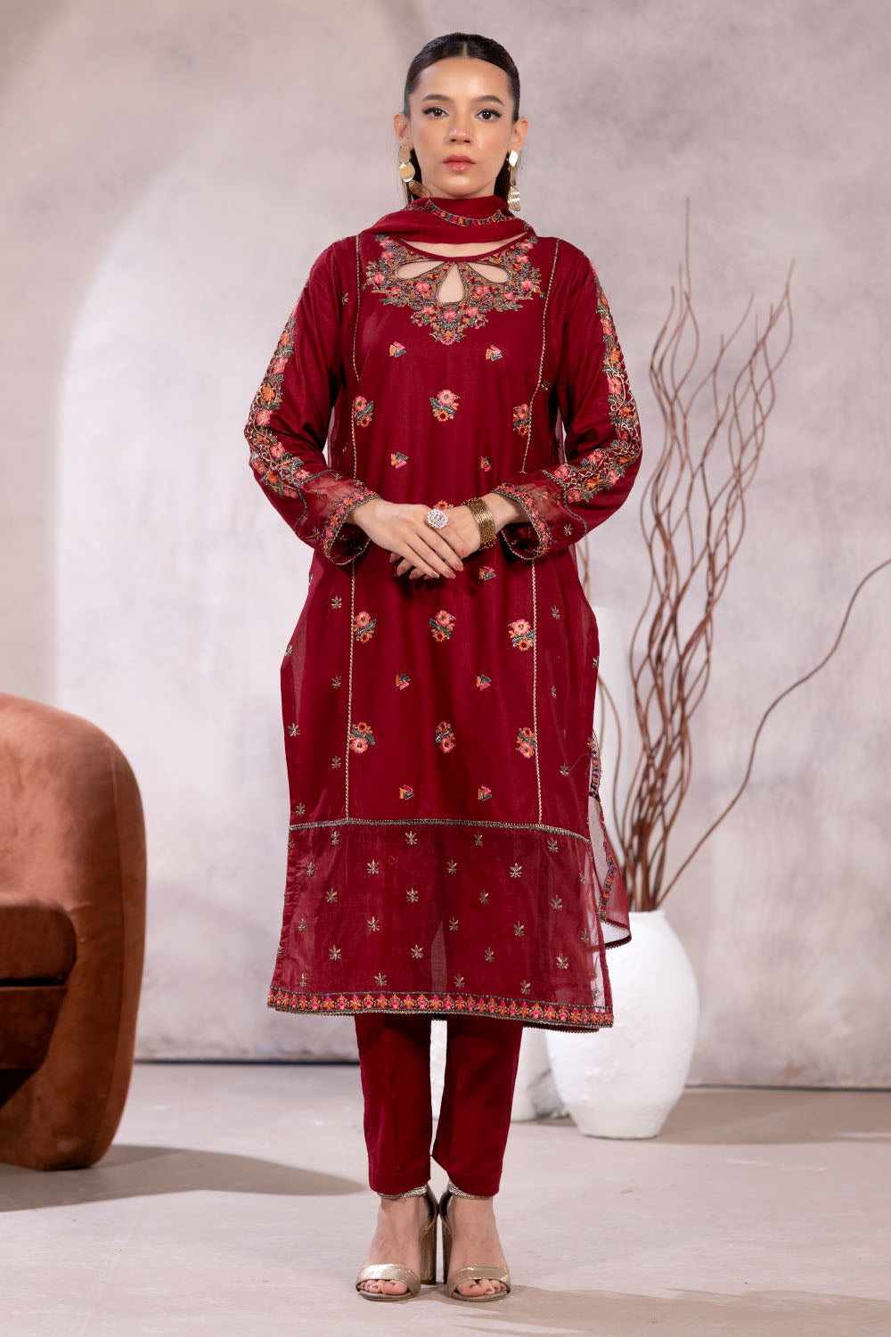 Embroidered Cotton Lawn Suit - 7061