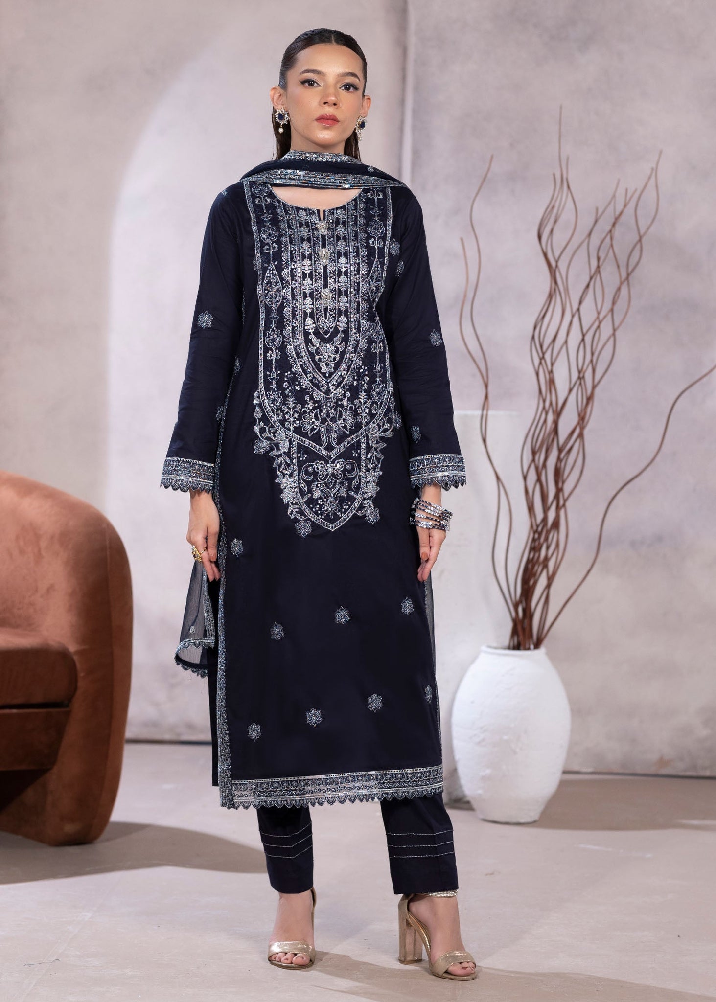 Embroidered Cotton Lawn Suit - 7063