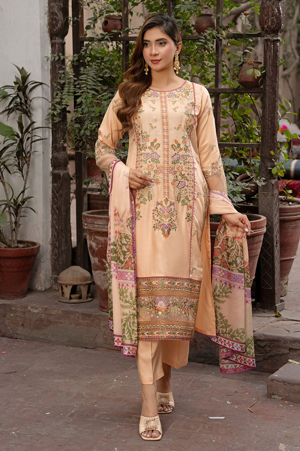 Embroidered Viscose Suit-7060